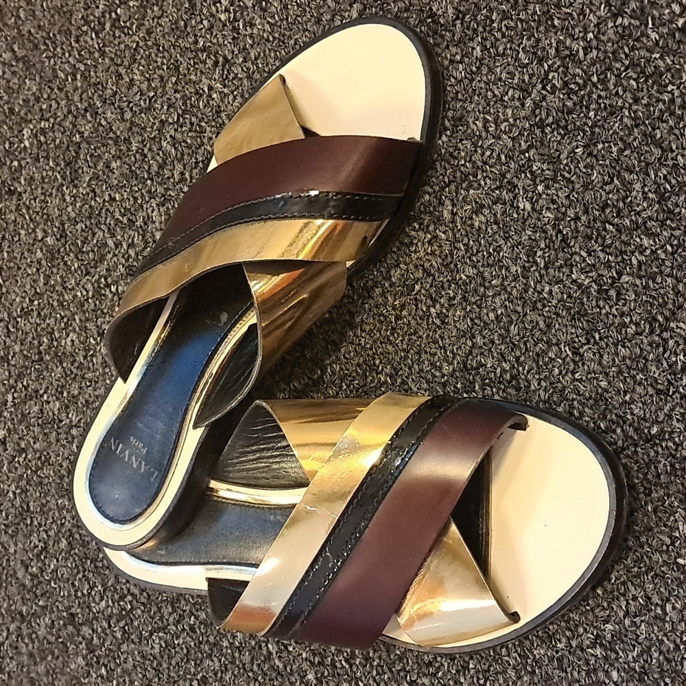 🧵Lanvin Criss Cross Gold Mirrored Slip On Flat Slide Sandals Size 36